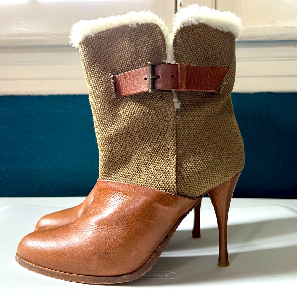 Veto Cucio || Faux Fir Lined booties || Size 39